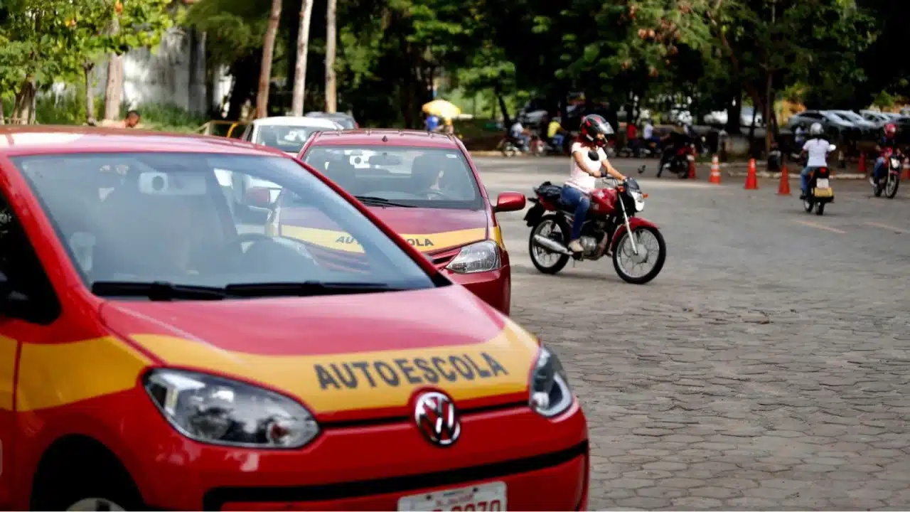 CNH autoescola