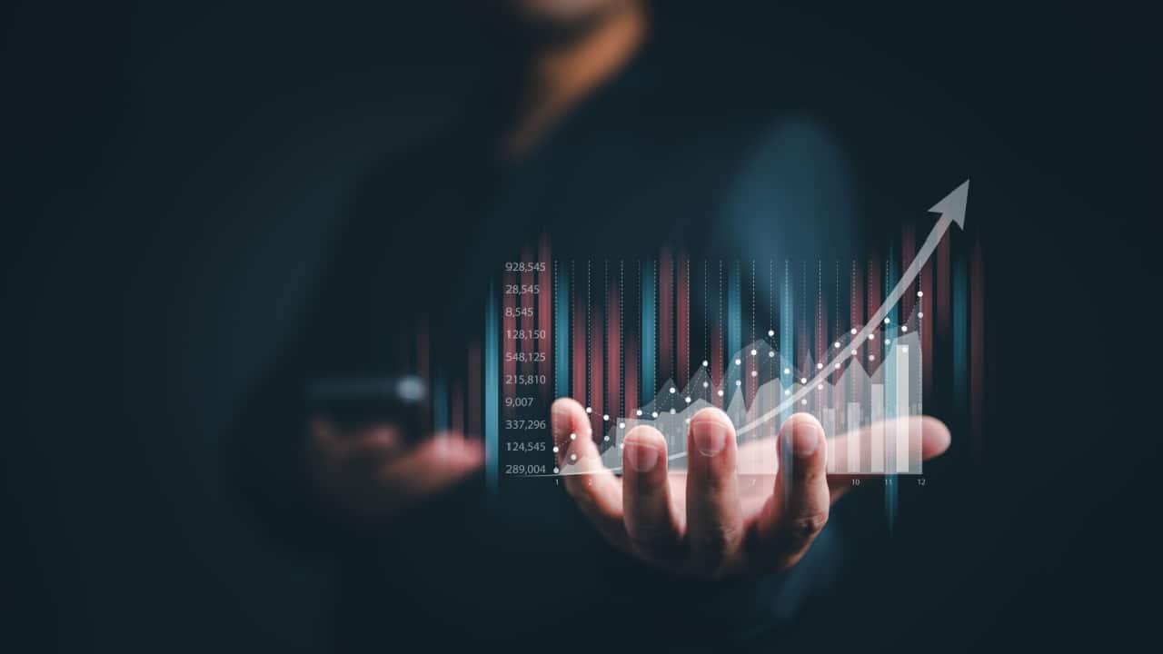 Brasileiros mais ricos estão deixando de investir