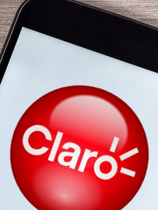 Imagem contendo o aplicativo da Claro aberto em um celular
