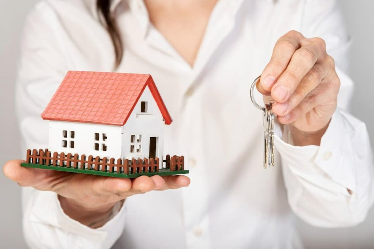 Imóveis desocupados podem pesar no seu bolso — saiba como economizar