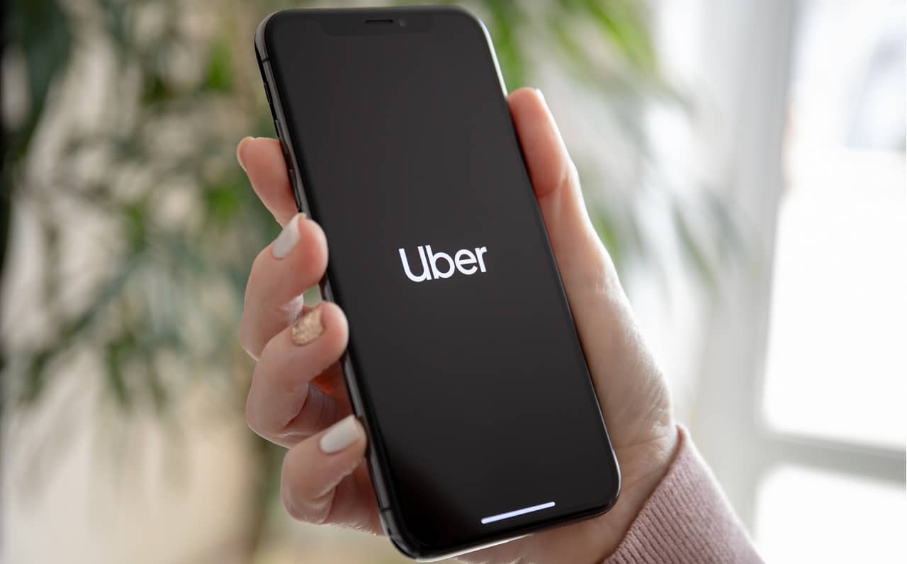 Vínculo trabalhista formal dos motoristas com a Uber foi oficializado?