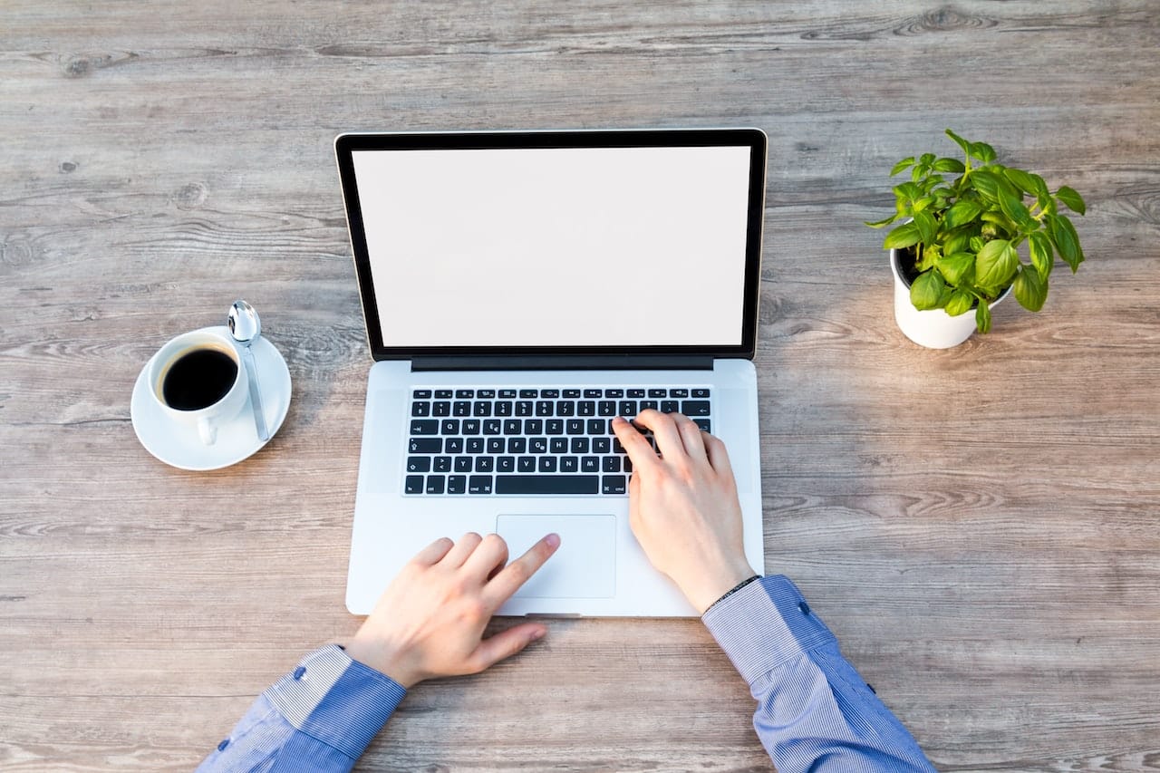 Quais são as vantagens e desvantagens de ser freelancer?