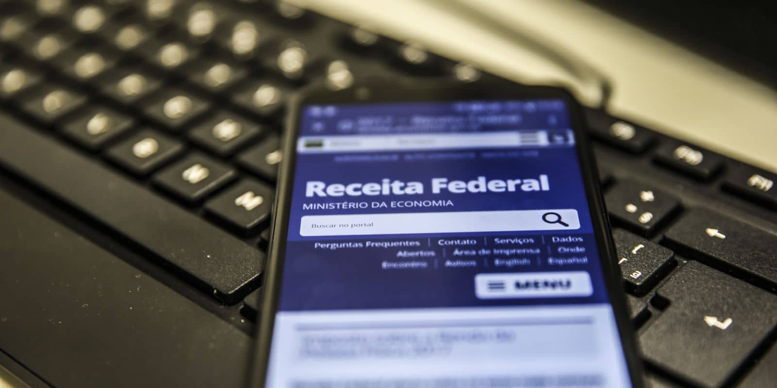 Risco para projeto que eleva isenção do IR cresce com ocupação no Congresso