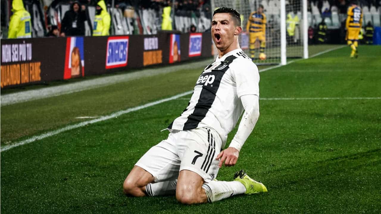 Após ser acusado de estupro, Cristiano Ronaldo receberá indenização milionária