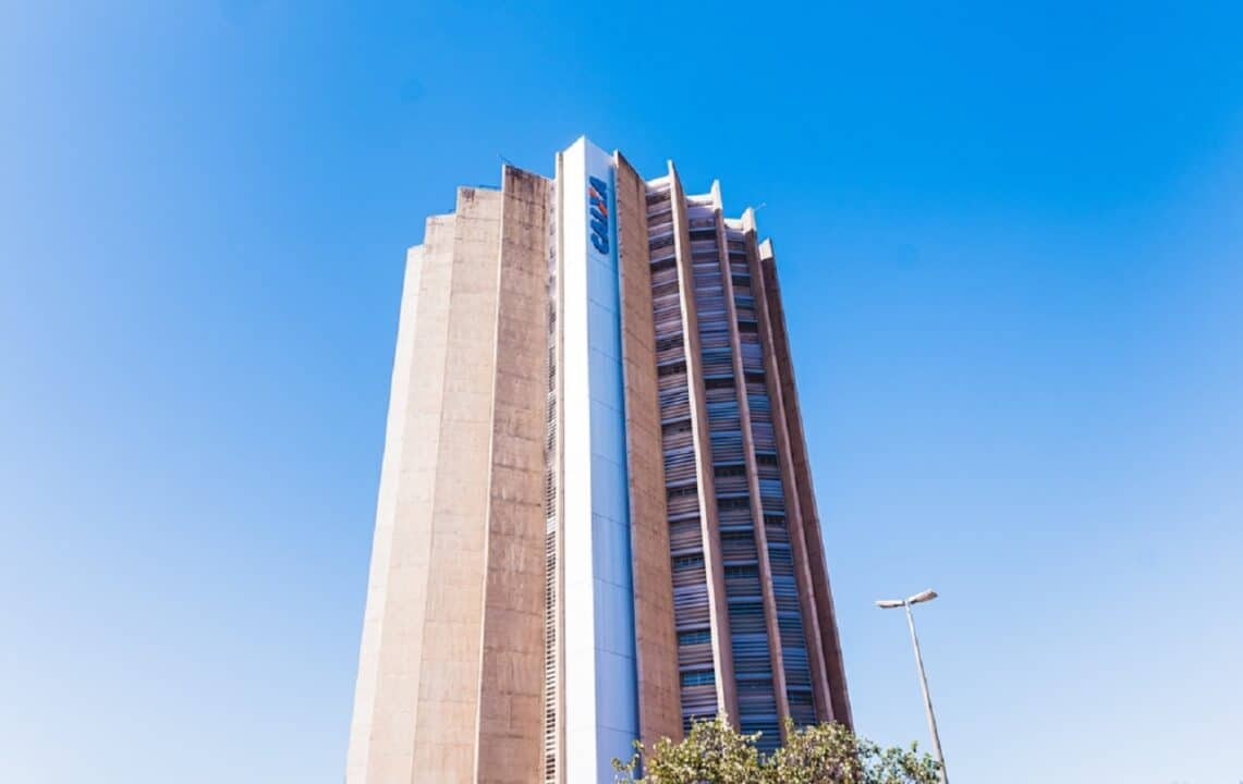 Imagem da fachada do prédio sede da Caixa Econômica Federal