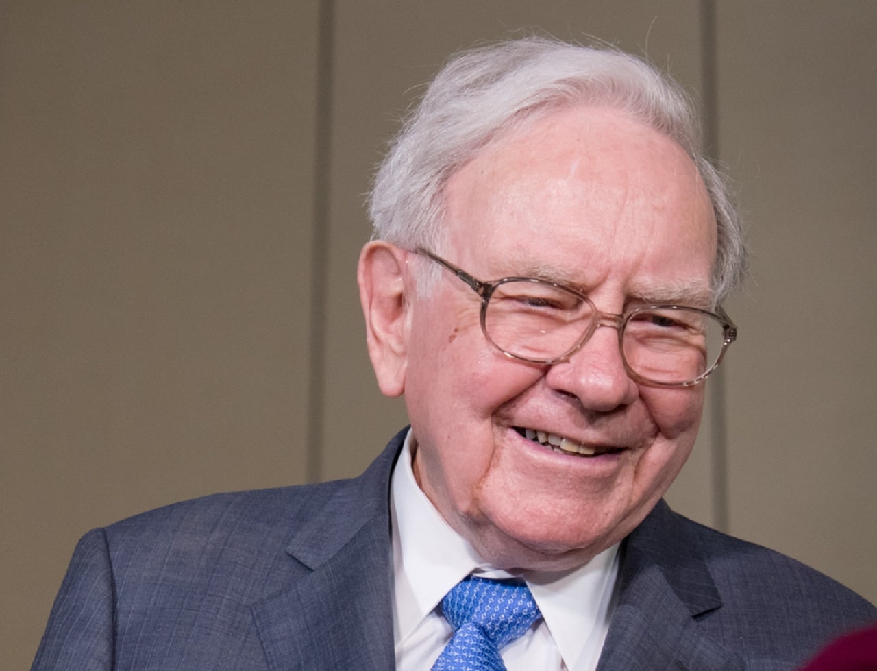 Warren Buffett alerta para grave problema cometido por empresas