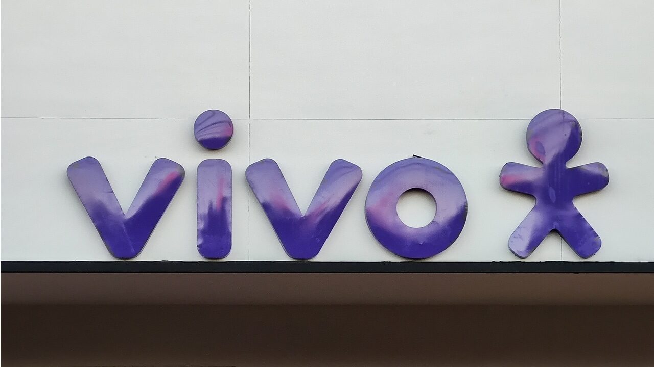 fachada da loja Vivo como logo da empresa