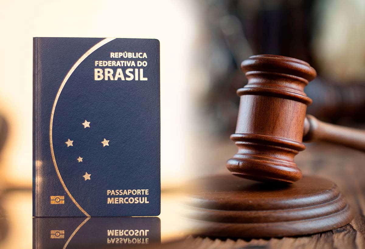 Robinho entrega passaporte para a justiça brasileira