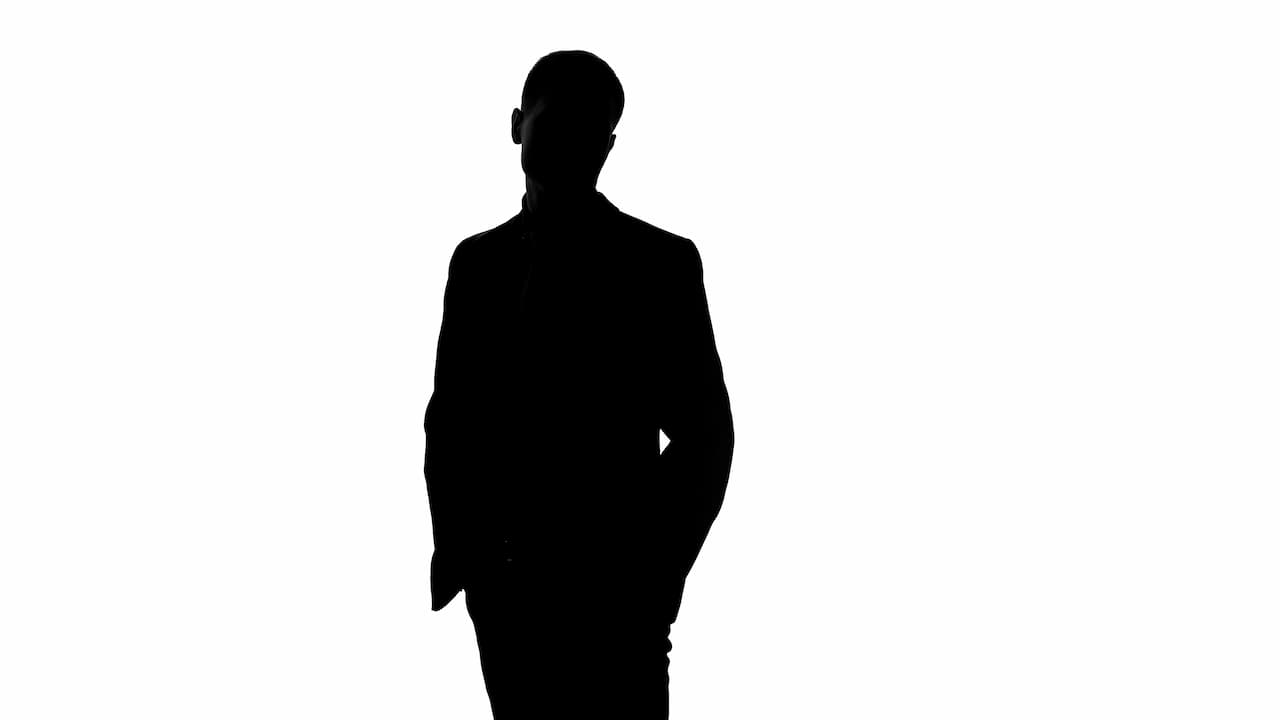 Dono de grande time de futebol é denunciado por assédio moral e trabalhista