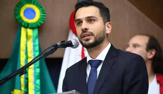 Vereador Uner Augusto (PRTB-MG) perderá o mandato por fraude na cota de mulheres em seu partido nas eleições de 2020 em Belo Horizonte