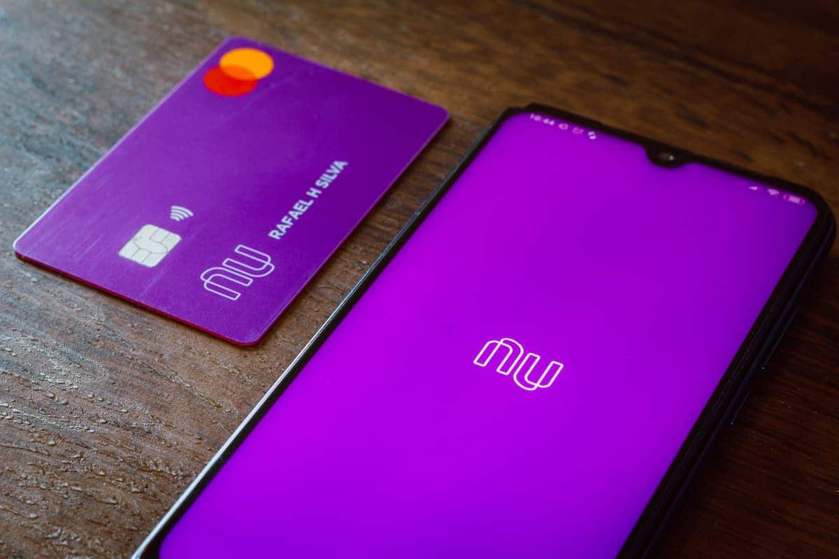 Nubank revela se conta do Nubank ajuda a conseguir o cartão de crédito mais FÁCIL