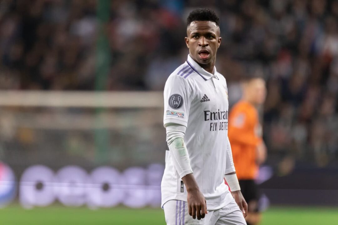 Vini Jr em campo pelo Real Madrid