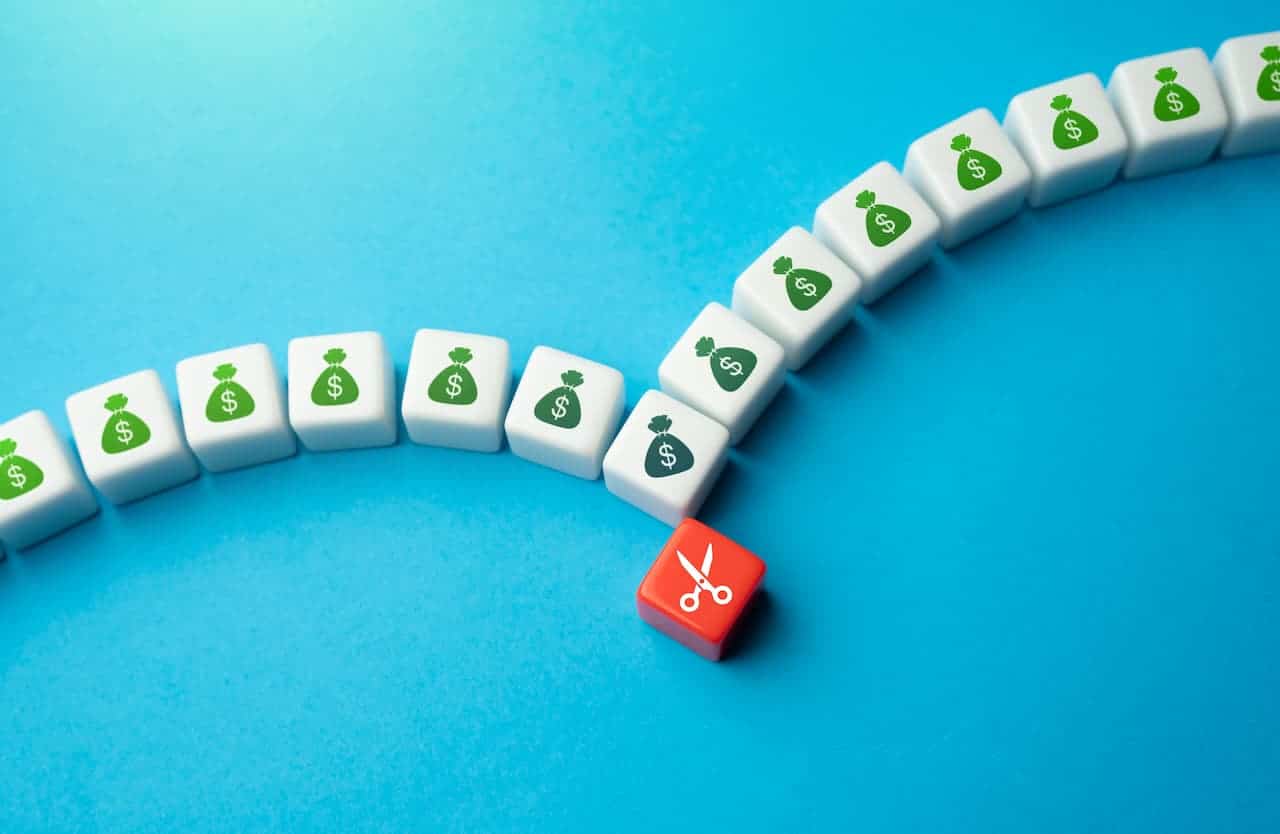 Corte de gastos do governo afeta diversos benefícios; entenda a situação