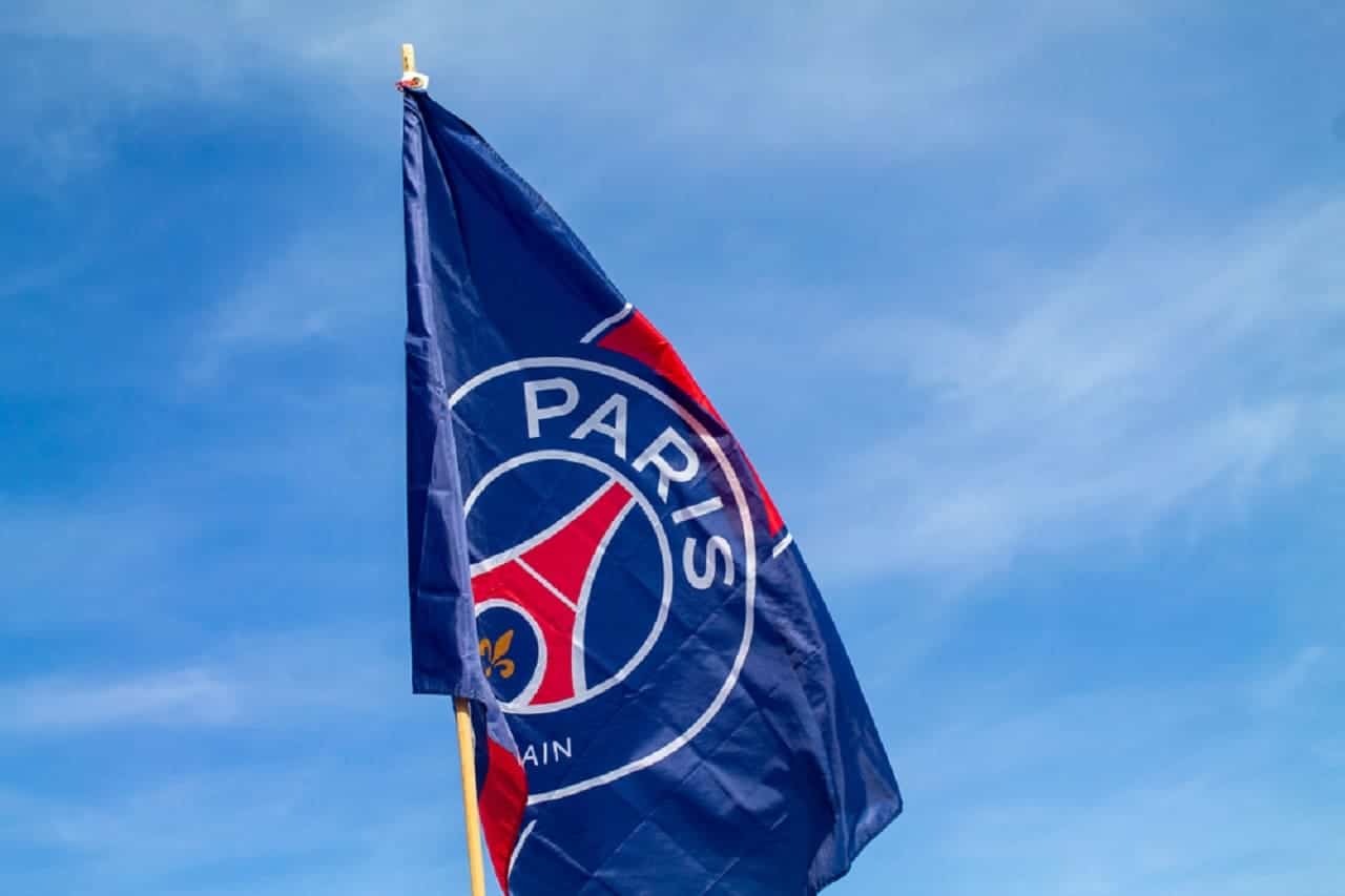 Dono do PSG negocia SUPER investimento em grande clube brasileiro