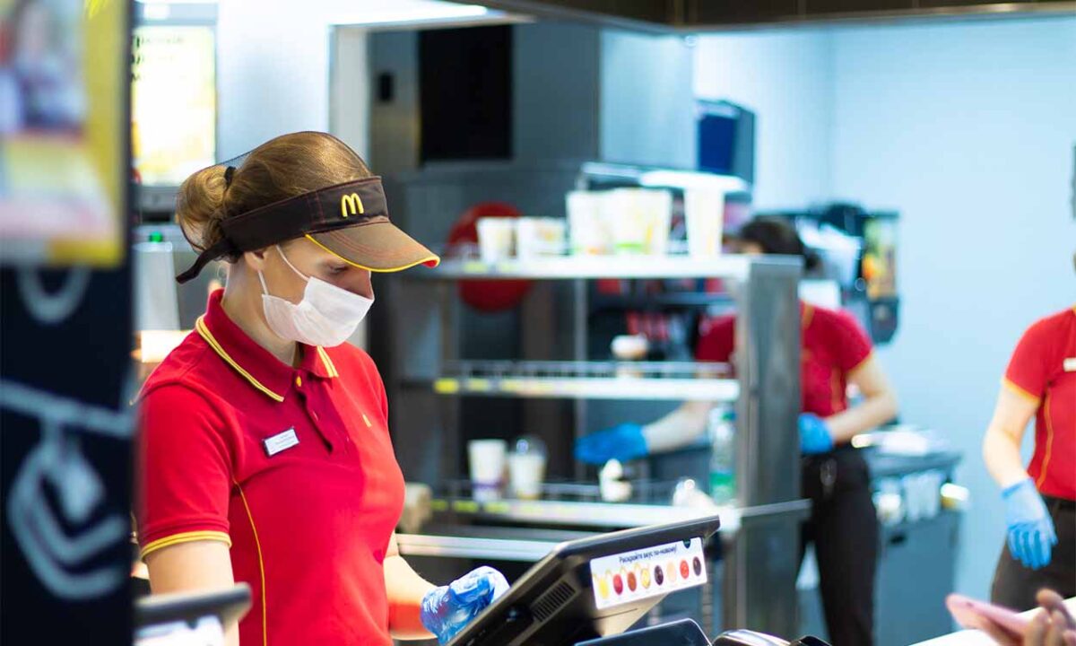 Atendente Mc Donald's