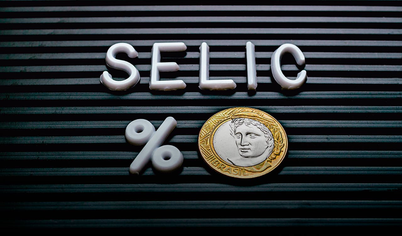 Expectativa de aumento da Selic em 0,5%: o que isso significa para os investidores em renda fixa