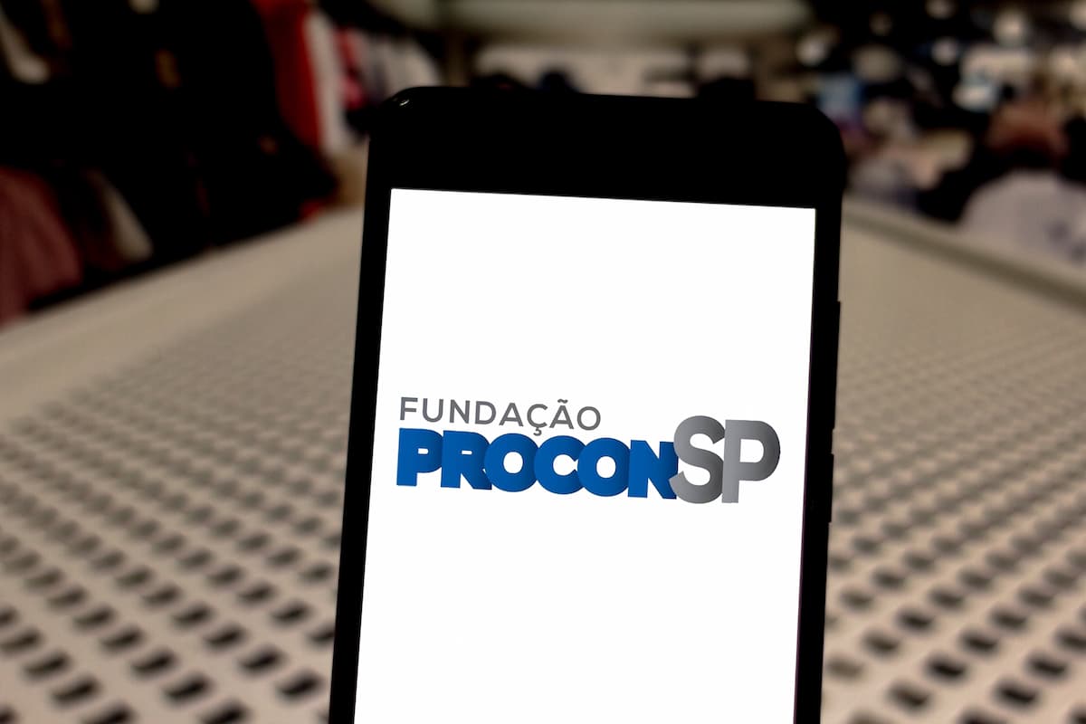 Aplicativo do Procon de São Paulo em celular