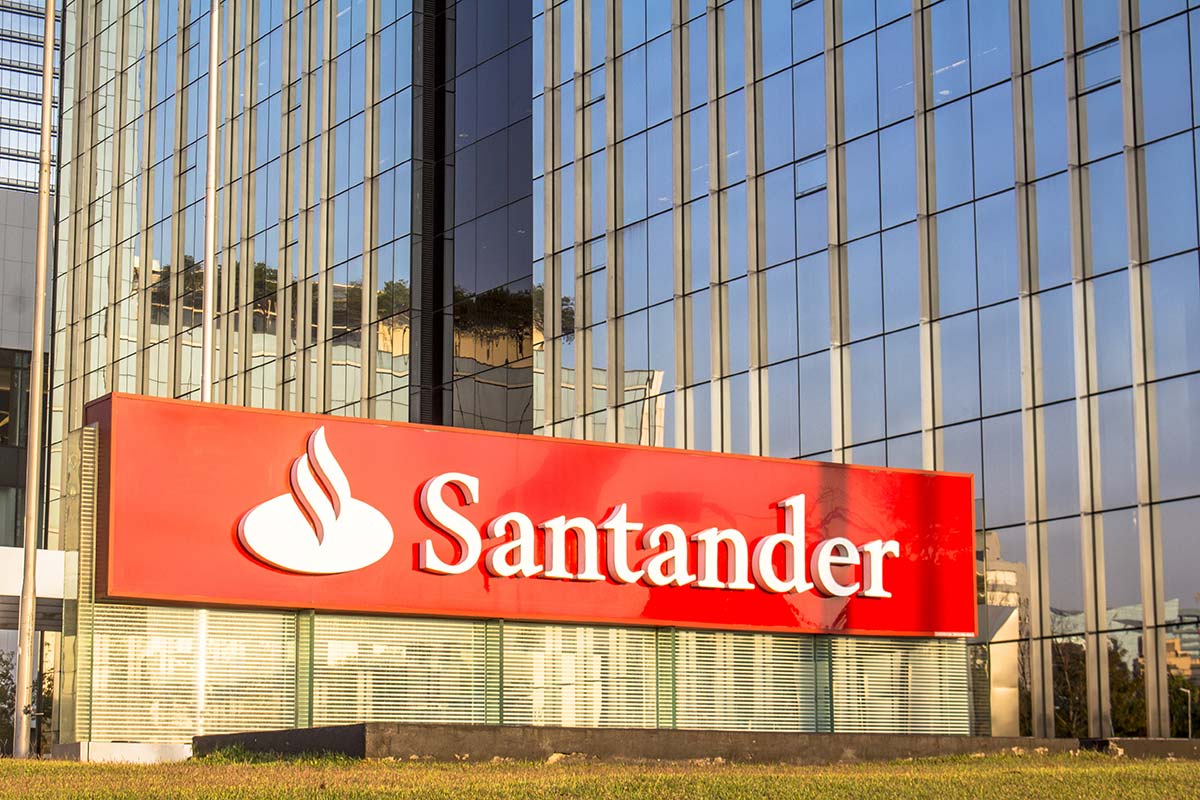 Santander lança fundo multimercado com diversificação global; saiba mais