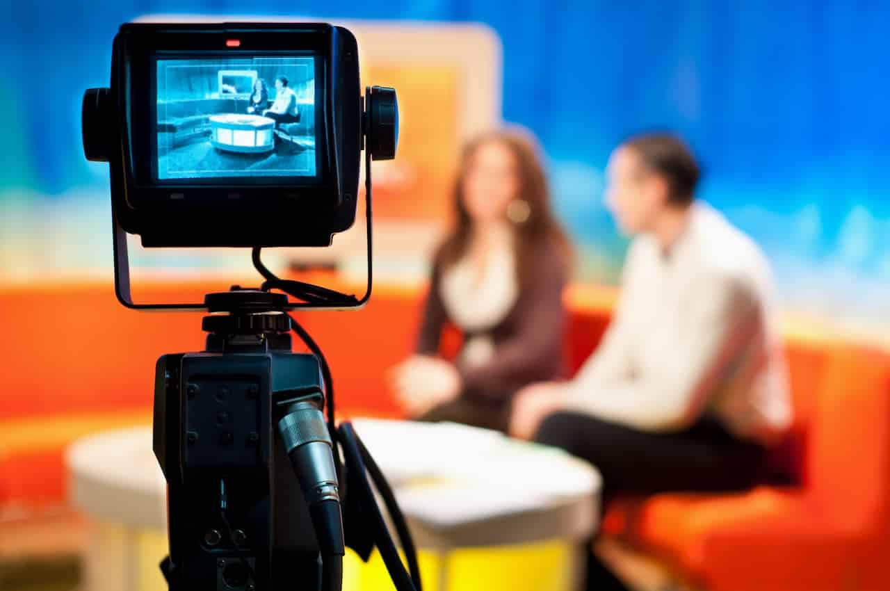 Bastidores de programa. Representando a Jovem Pan