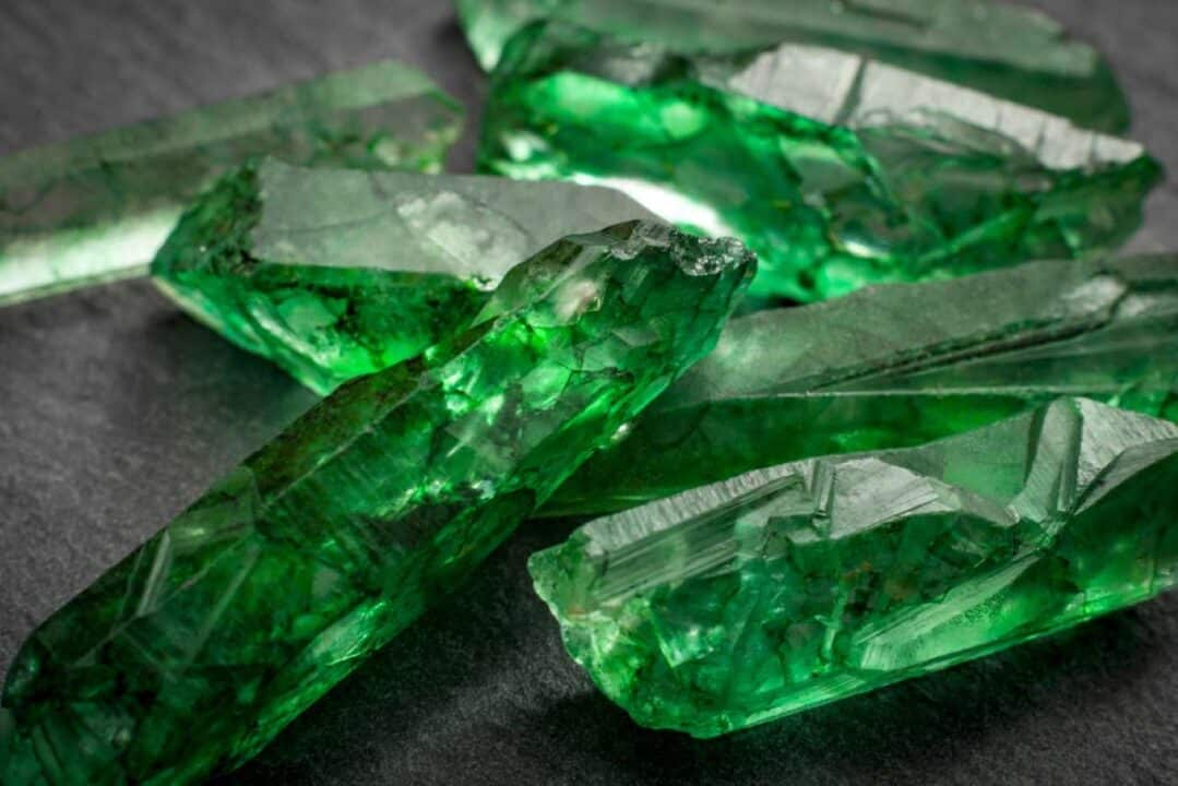 Esmeralda verde