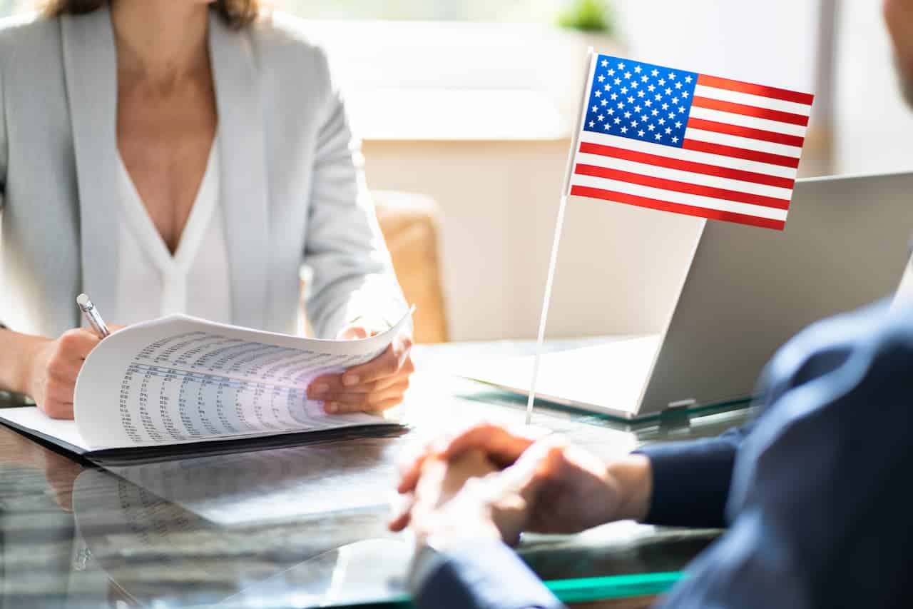 Quer ir para os EUA? Nova regra para o visto entra em vigor