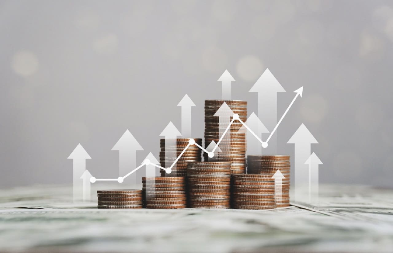 Saiba em quantos anos você poderá parar de trabalhar se investir R$ 1 mil todos os meses