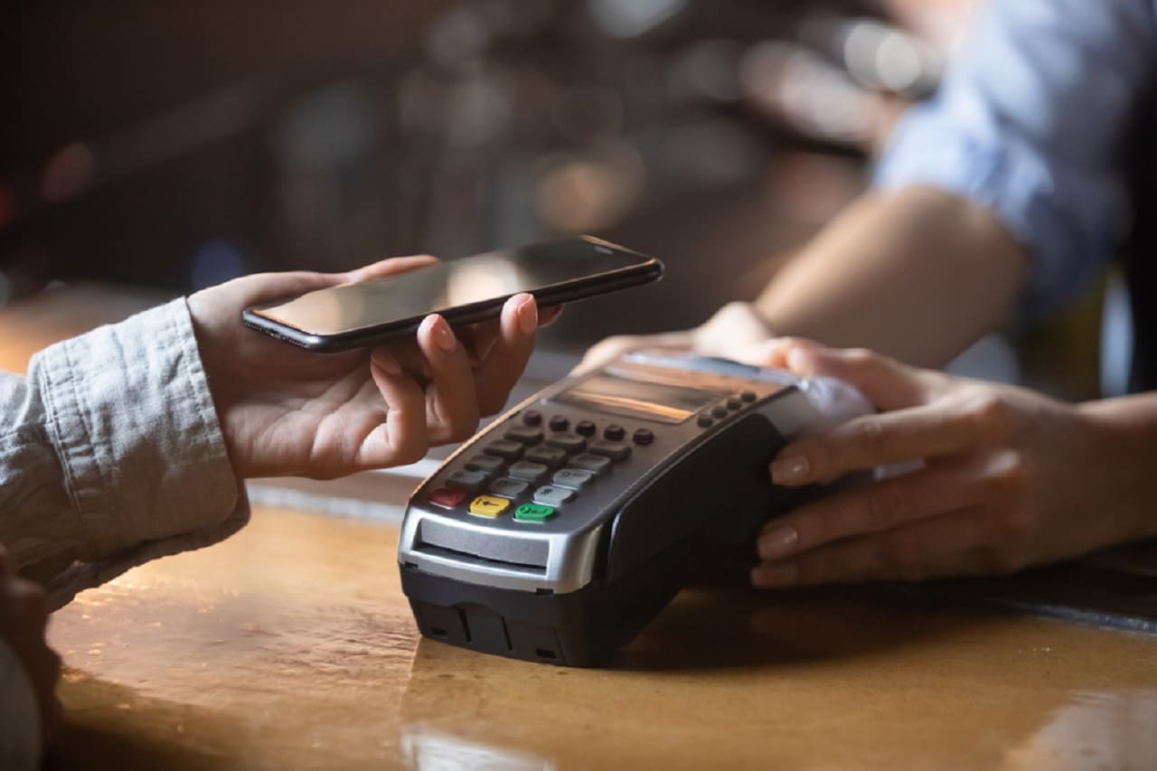 Novo método de pagamento pode decretar o fim do ‘celular do bandido’; entenda