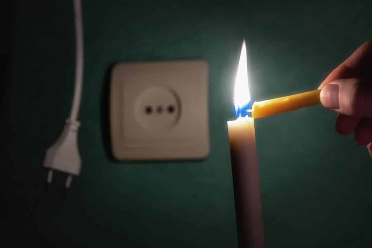 Apagão da Enel que deixou brasileiros sem luz gerou prejuízo BILIONÁRIO; confira