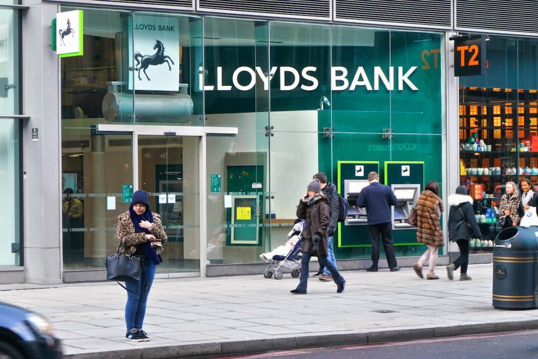 Fachada do Banco Lloyds