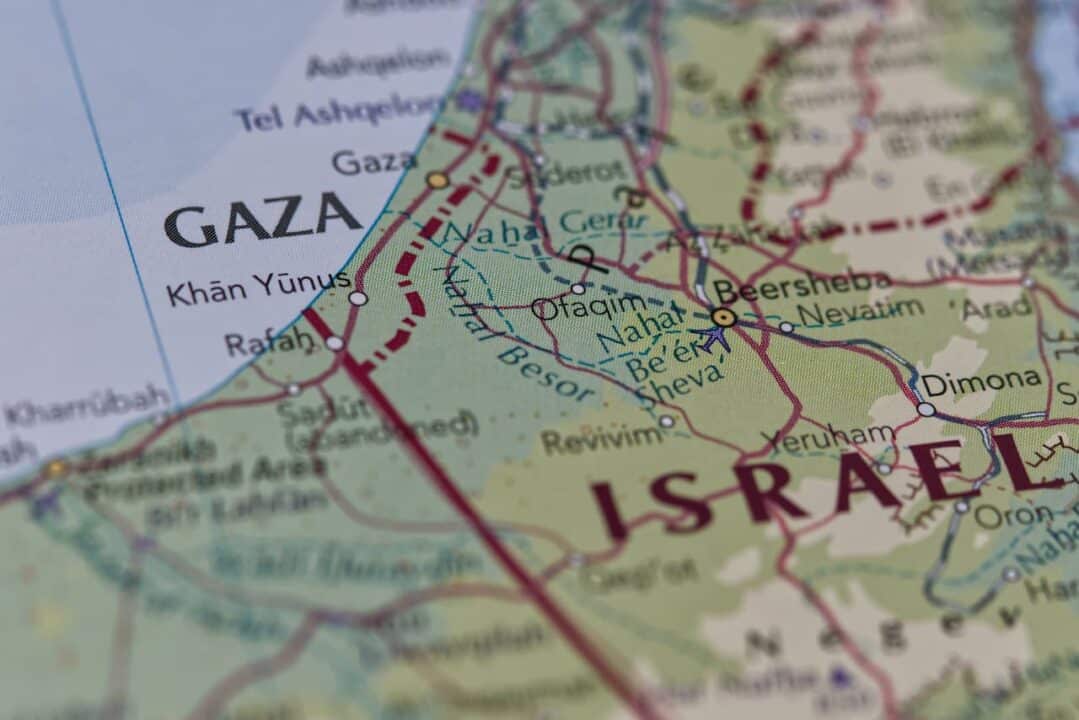 mapa mostrando Israel e a Faixa de Gaza
