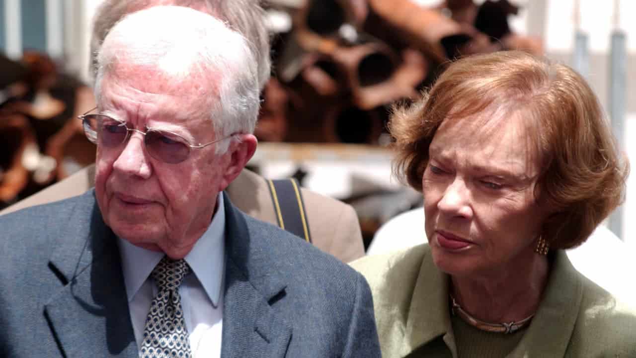Rosalynn Carter ao lado de seu marido, o ex-presidente Jimmy Carter