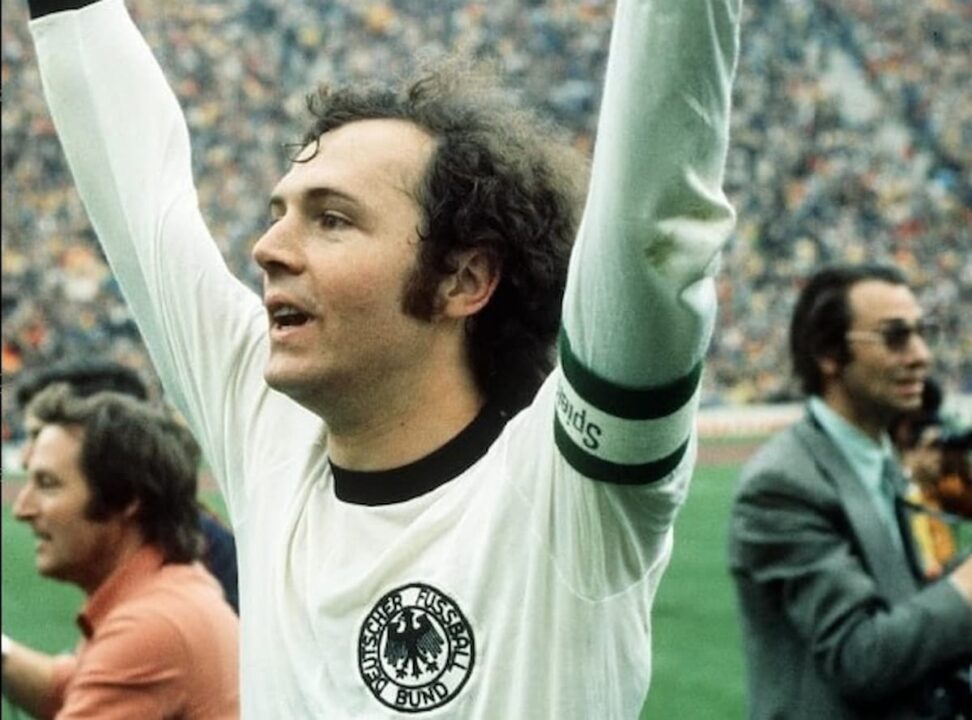 Ex-jogador Franz Beckenbauer morre aos 78 anos.
