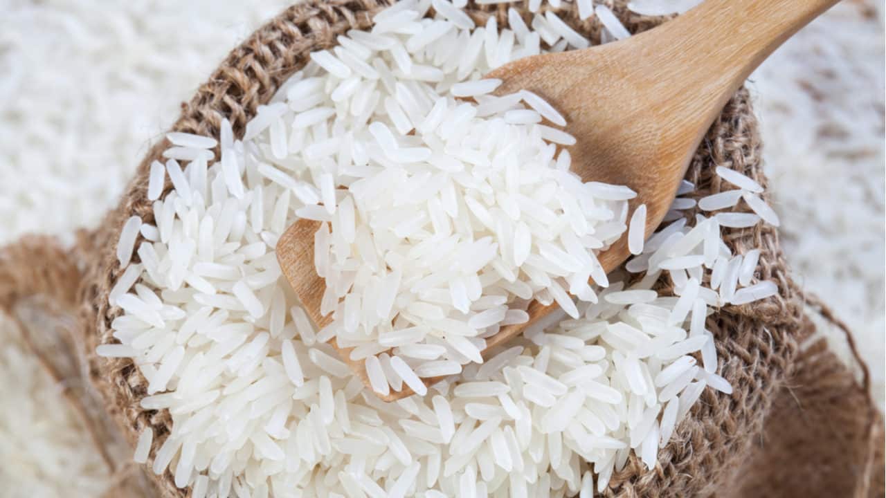 Anvisa retira lote de arroz contaminado das prateleiras.