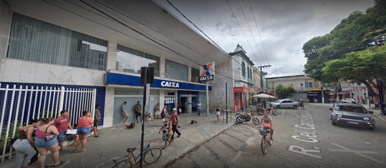 Caixa Econômica Federal – Agência 0159 em Centro, Uba (MG)
