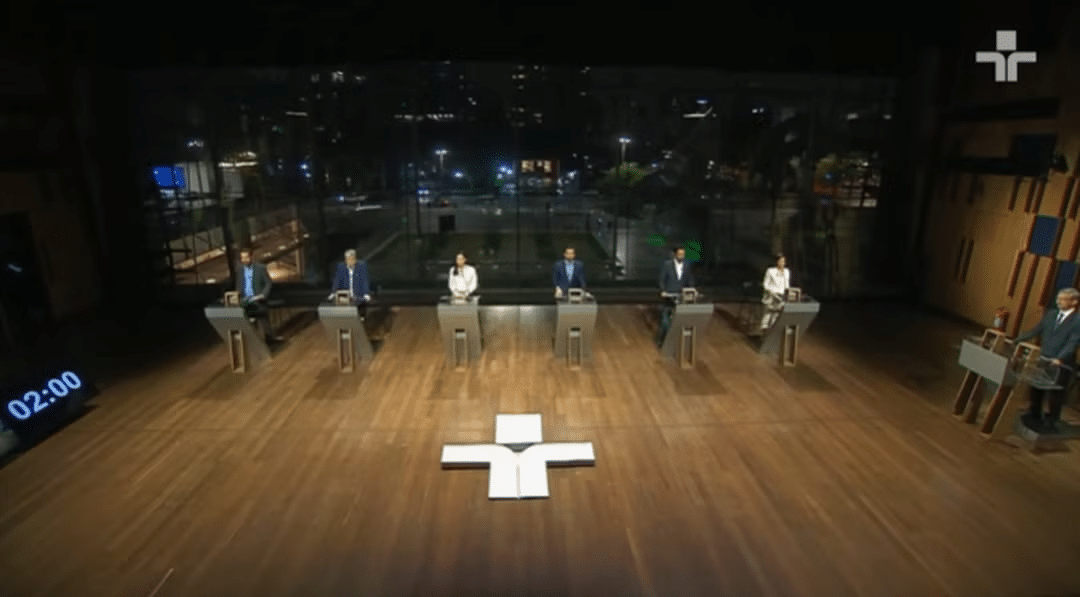 Baixaria no Debate da TV Cultura: Datena Agride Pablo Marçal com Cadeirada