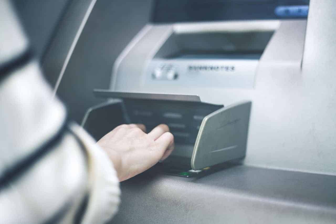 Como vai ser o funcionamento dos bancos no Ano Novo? Confira os horários