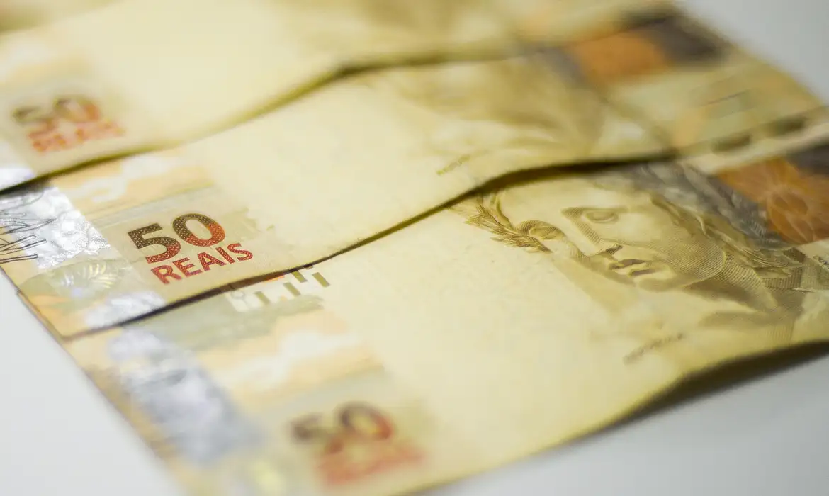 Quais profissões possuem piso salarial? Veja a lista e os valores