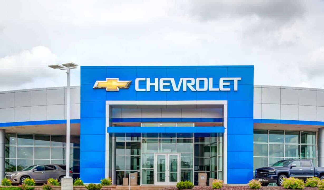 monza, chevrolet tracker