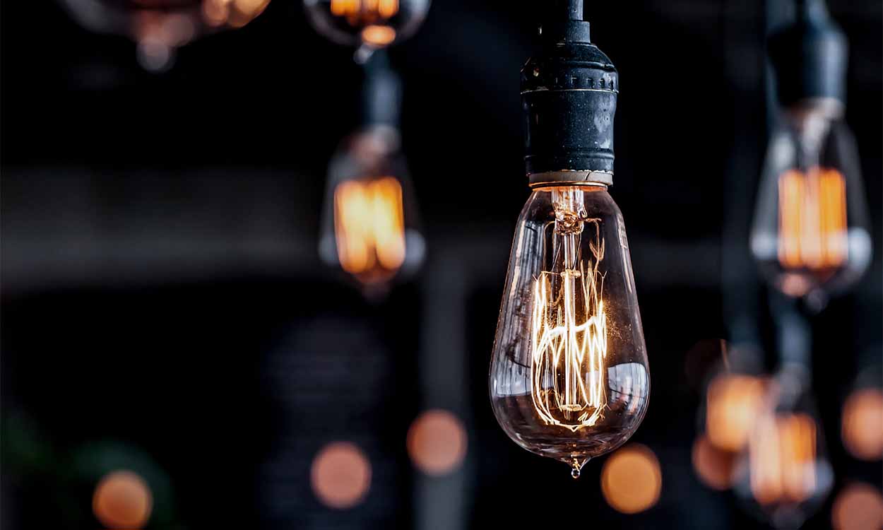 Governo estabelece prazo de 10 anos para digitalização das redes de energia