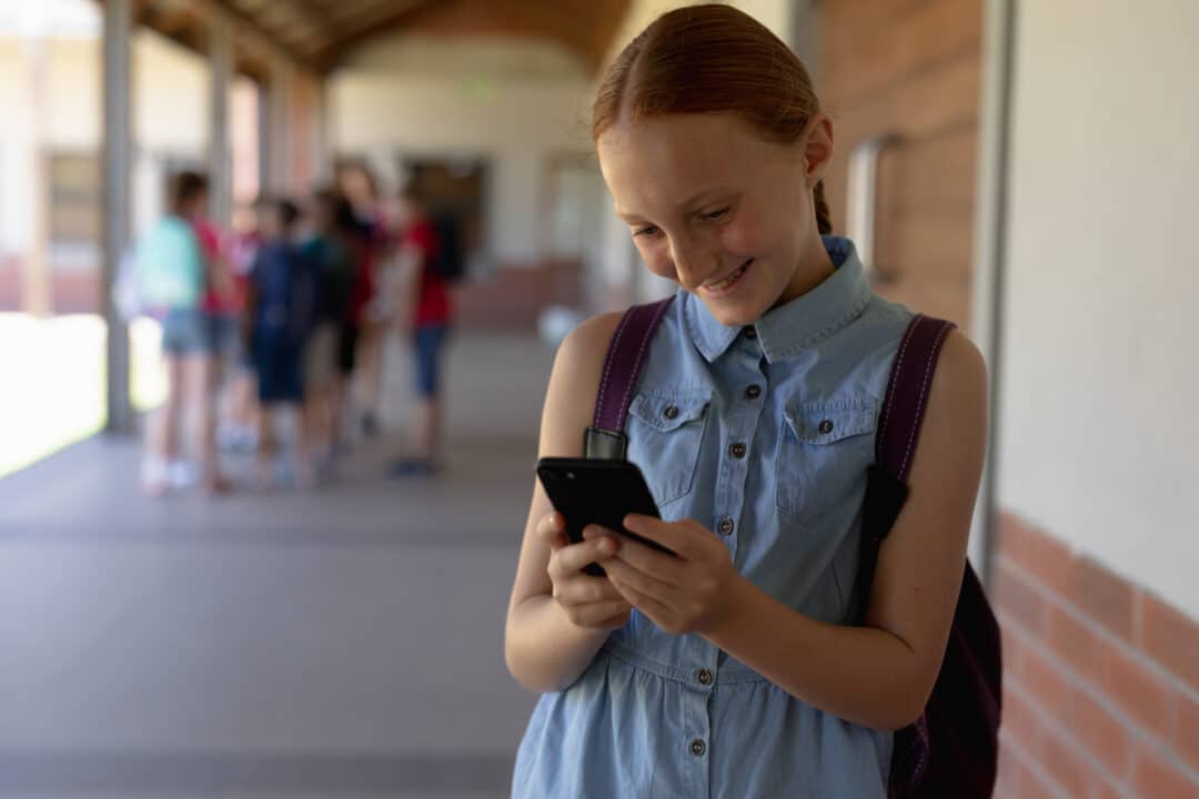celular escola