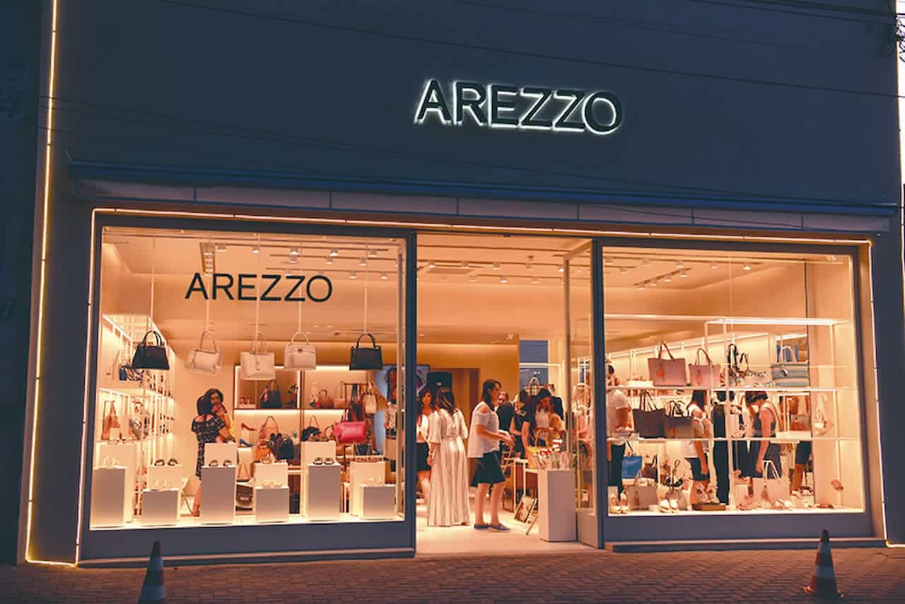Como abrir franquia Arezzo: Guia para entrar no mercado de moda