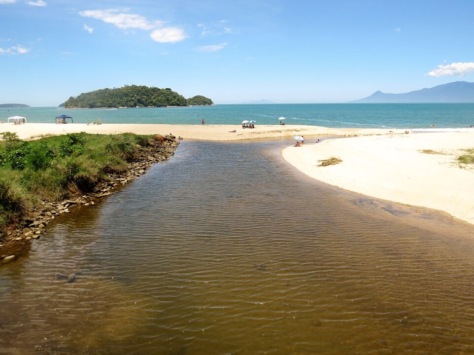 Melhores praias de Caraguatatuba