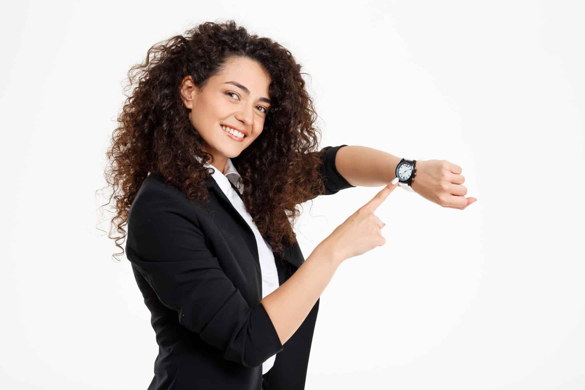 De quantos minutos é o intervalo de quem trabalha 6h por dia?