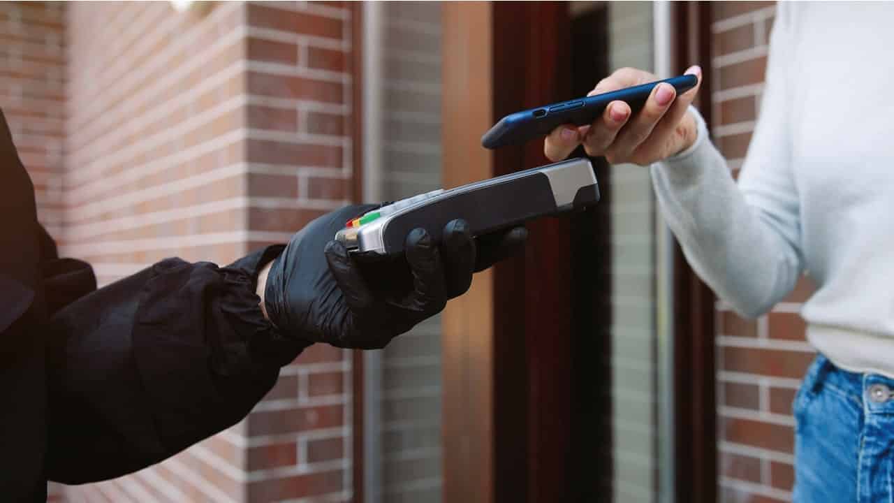 Golpe do delivery se espalha pelo Brasil e preocupa consumidores