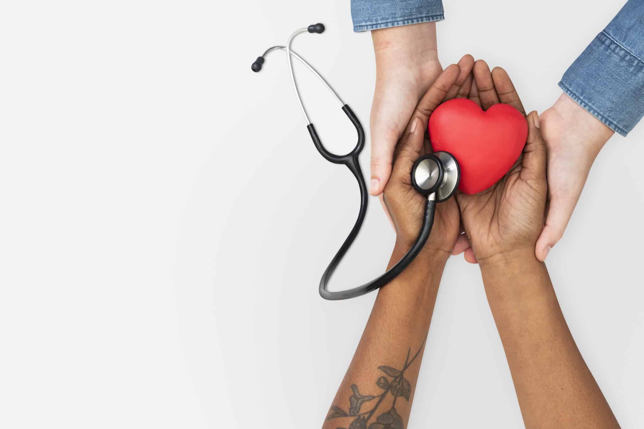 Qual é o salário atual de um cardiologista? Confira