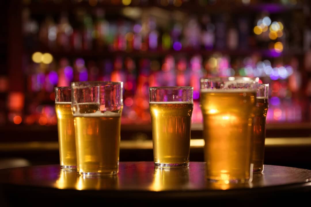 bar