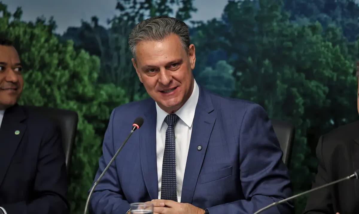 ministro da Agricultura e Pecuária Carlos Fávaro