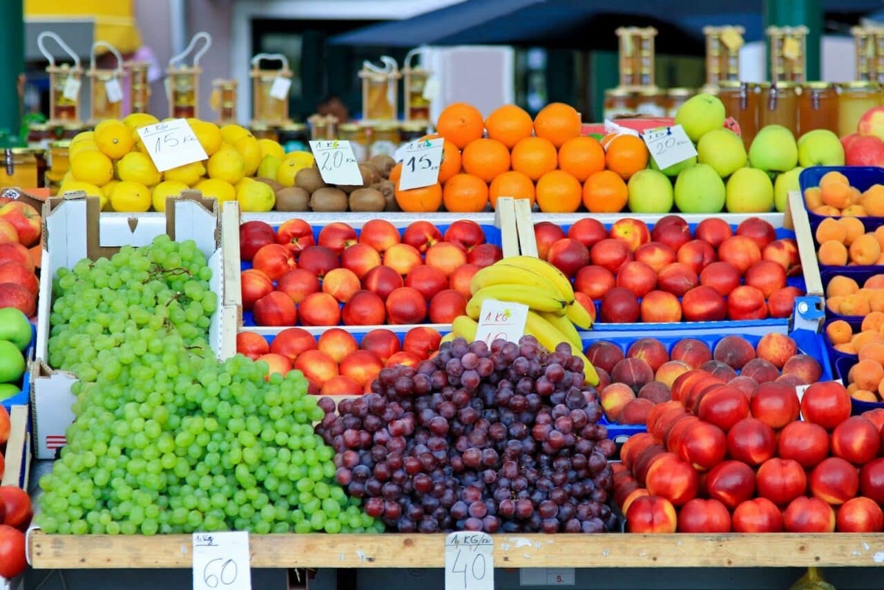 Alerta da Anvisa: descubra quais frutas estão com níveis perigosos de agrotóxicos