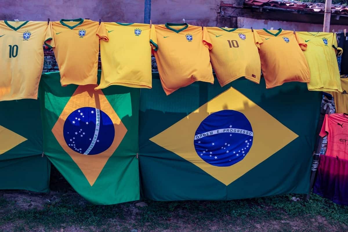 Ingressos para Brasil x Paraguai custam entre R$ 100 e R$ 450 nas Eliminatórias 2026