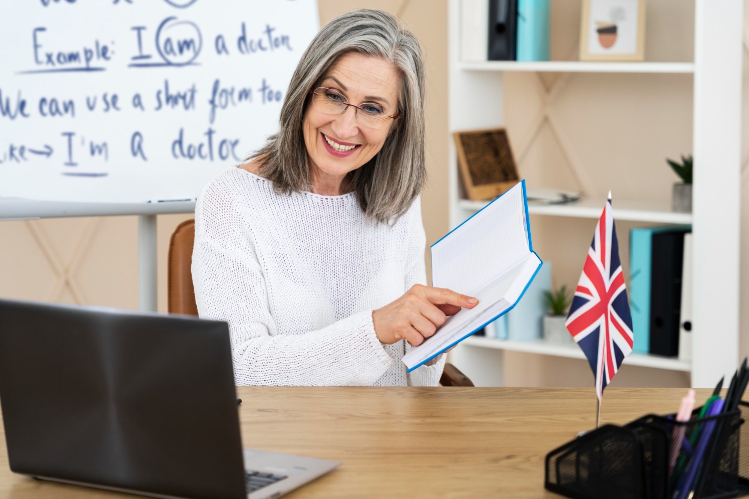 Aprenda um novo idioma sem sair de casa: IFMS oferece 500 vagas gratuitas!